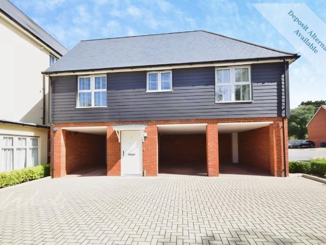 Tram Way, Wouldham, Rochester ME1, 2 bed flat to rent, £1,400 pcm | PrimeLocation