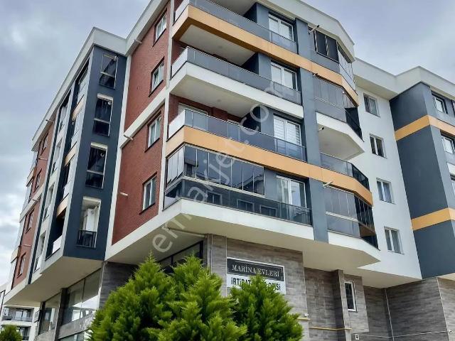 Tramvay Altında Körfez Mahallesi Kiralık 1+1