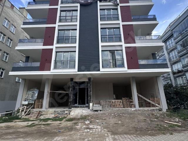 TRAMVAY DURAĞINA CEPHE 2 AYA TESLİM 3+1 FIRSAT DAİRE