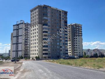 Tramvay Durağı Yanı 2+1 Bağımsız Mutfaklı Site İçerisinde Daire