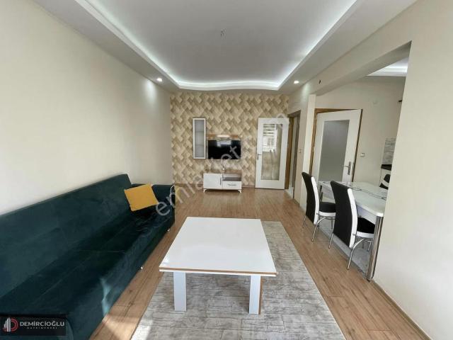 Tramvay Hattında Üniversite Yakınında 2,5+1 Eşyalı Lüx Kiralık