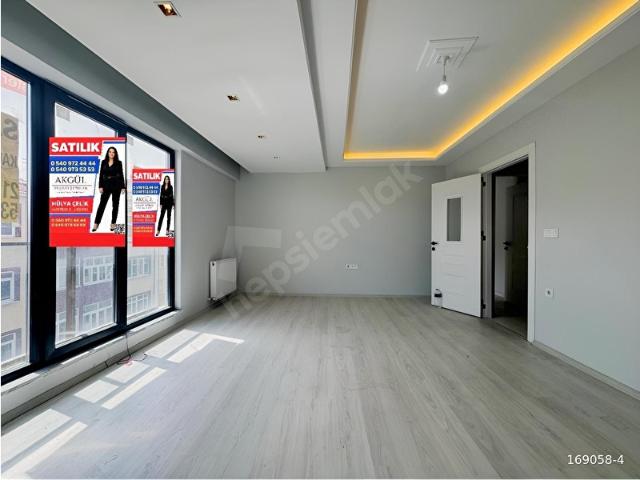 Tramvay ve Avm Yakını Sıfır 3+1 2.Ara Kat 120m2 Şahane Daire