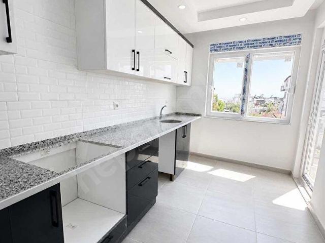 TRAMVAY YAKINI 2+1 KATTA AYRI M. GENİŞ M2 SATILIK DAİRE!