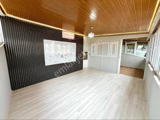 Tramvaya 50m Mesafede Kiralık 2+1