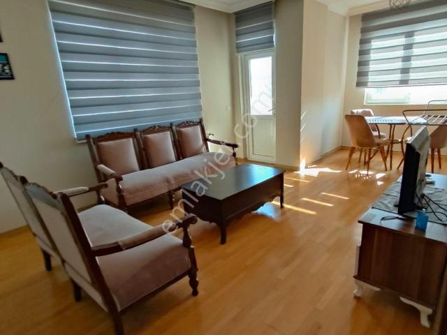 Tramvaya Yakın Güney Cephe Önü Açık Full Eşyalı Daire