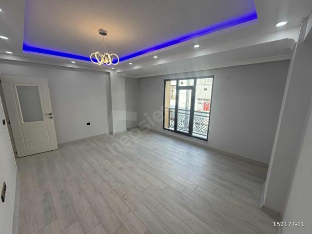 TRAMVAYA KOMŞU 3+1 120M2 SIFIR YERDEN ISITMALI LÜX DAİRELER