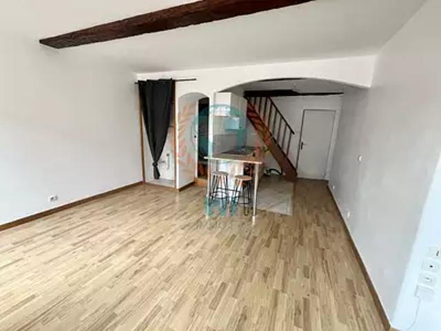 Trans en Provence 83720 Location appartement 3 pièces t3