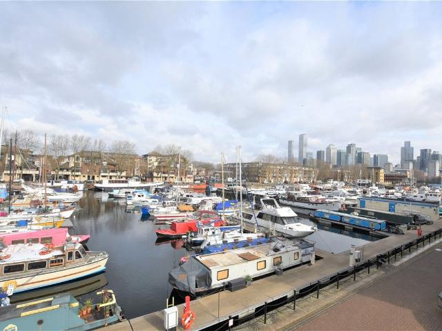 Transom Close, London SE16, 2 bed flat to rent, £1,950 pcm | PrimeLocation