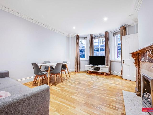 Transept Street, Marylebone, London NW1, 2 bed flat to rent, £3,000 pcm | PrimeLocation