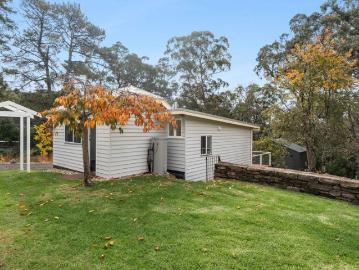 Tranquil 1 Bedroom Studio in Bush Setting
