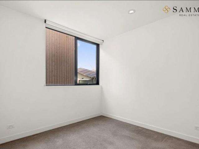 Tranquil 2 Bedroom Retreat in Prime Alphington Location For Lease!