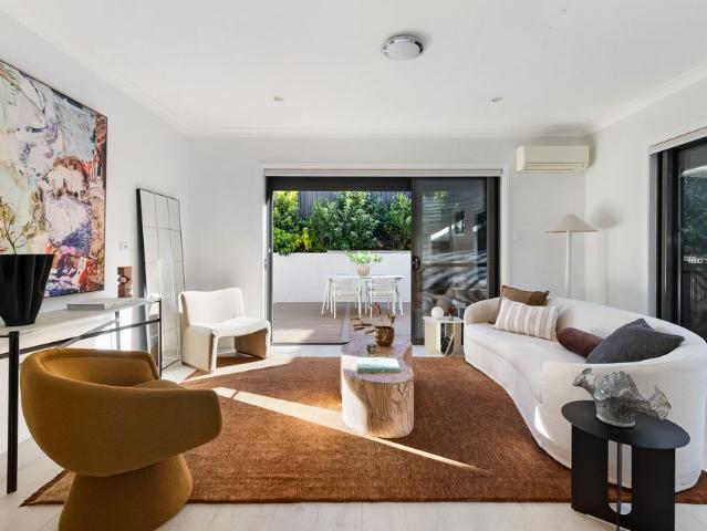 Tranquil three bedroom home for family life