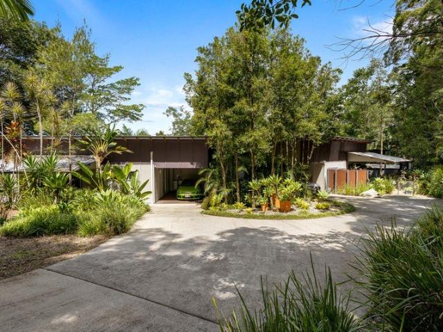 Triple Income Hinterland Opportunity in the Heart of Eumundi
