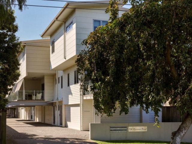 Tranquil Townhouse at the Rear of the Complex