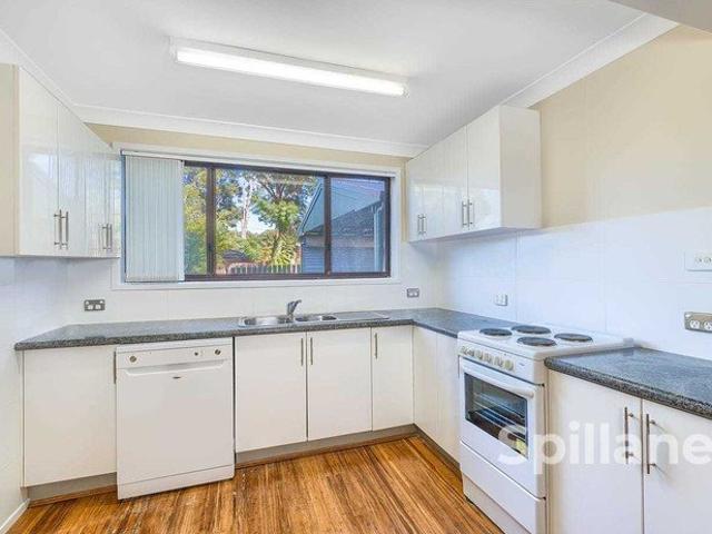 Tranquil townhouse in central location