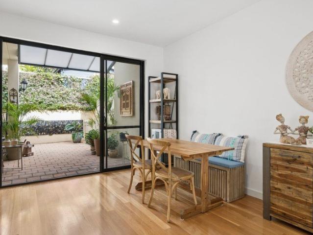 Tranquil Townhouse! Your Retreat in the Heart of Subi