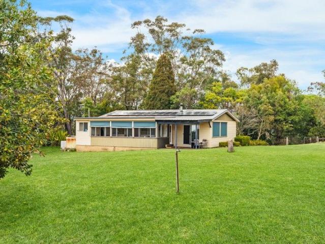 Tranquil Acreage Retreat