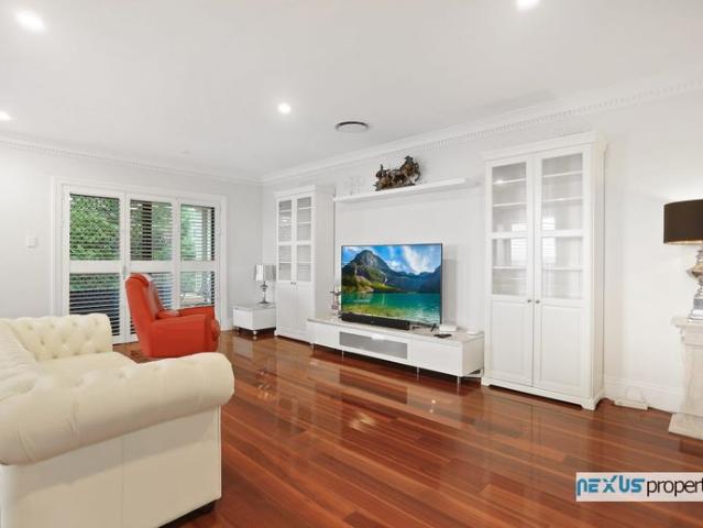 Tranquil and Luxurious 5 Bedroom Home