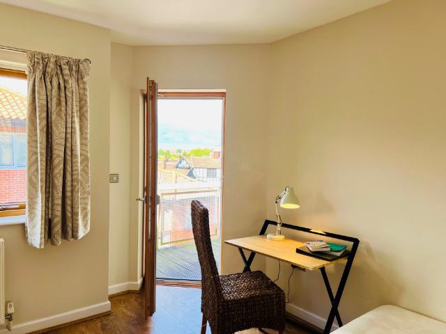 Tranquil Apartment in Norwich City Centre