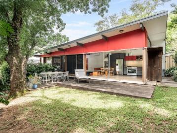 Lake Cordeaux, Cordeaux, Snapper Island