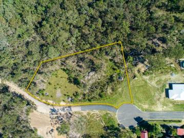 Tranquil Bushland Setting with Endless Potential