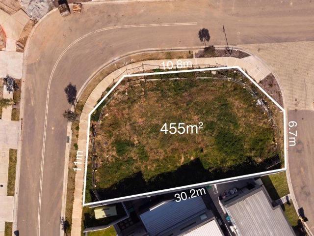 Tranquil Corner Lot with Endless Lifestyle Opportunities