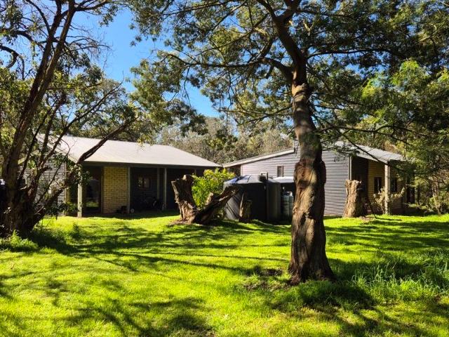 Tranquil Escape Ideal as Holiday Accommodation or a Permanent Getaway close to Liptrap
