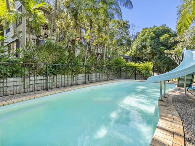 Tranquil Family Home with Poolside Living