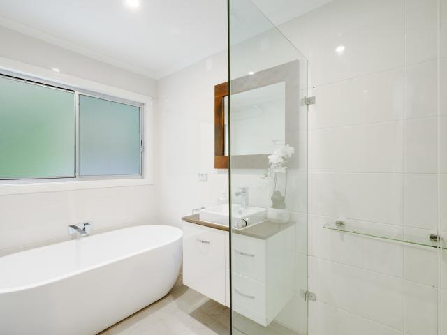 Tranquil Family Oasis in Sought After North Avoca