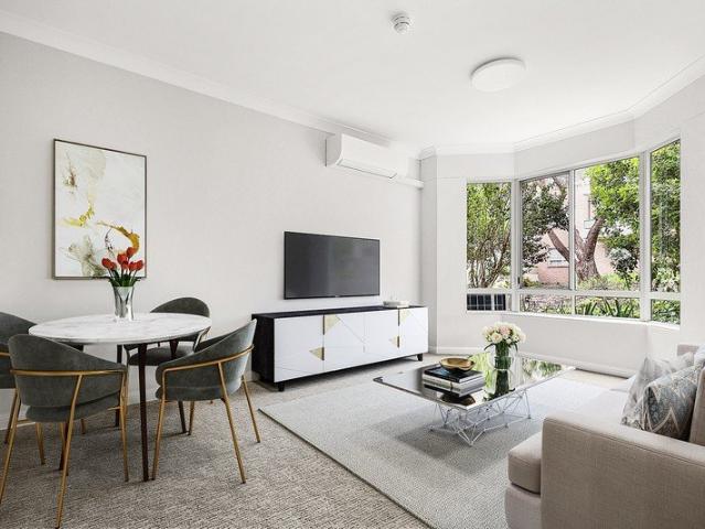 Tranquil Garden Retreat Spacious 2 bed unit with easy access