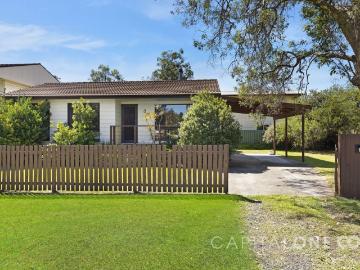 Tuggerah Lake, Jilliby, Wyong Region, Snapper Island