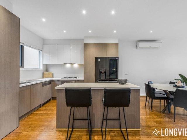 Tranquil Lifestyle Charm Close to Park