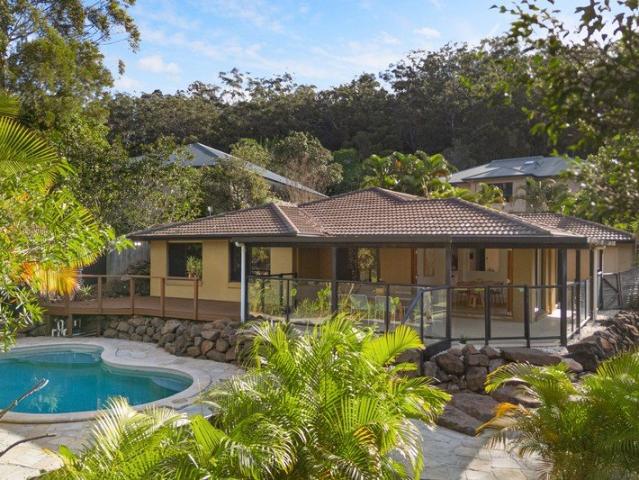 Tranquil lifestyle retreat with saltwater pool and boat parking