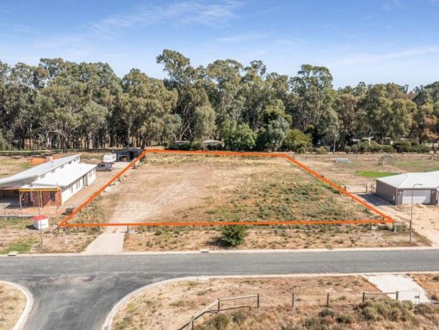 Tranquil Living in Riverview Estate 3,373sqm approx. Block