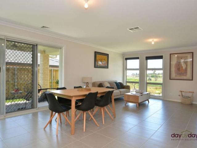 Tranquil Location, Commanding Views