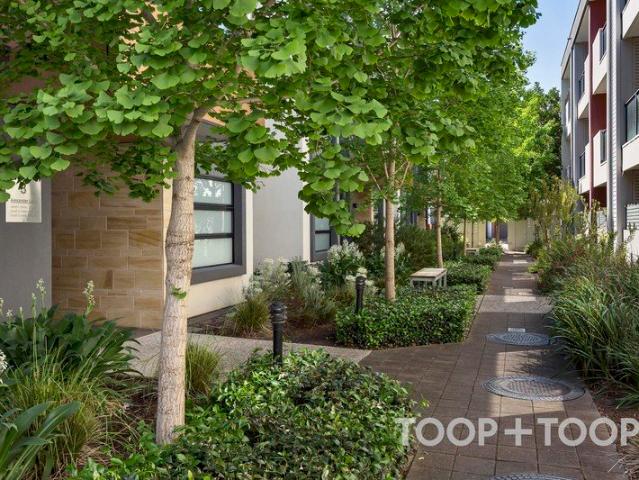 Tranquil, Low Maintenance Living