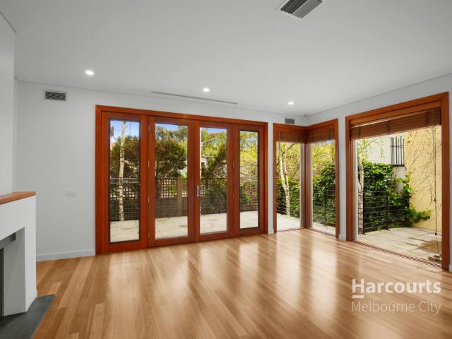 Tranquil Luxury Living!