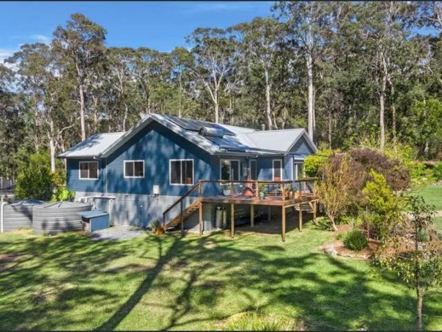 Tranquil Off Grid Coastal Bush Retreat 3 Bedroom Home Near Moruya