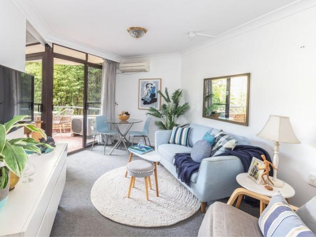 Tranquil Pool View, One Bedroom Serviced Apartment
