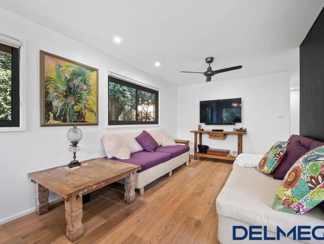 Tranquil Reserve Side Living with Direct Access to Jamieson Reserve