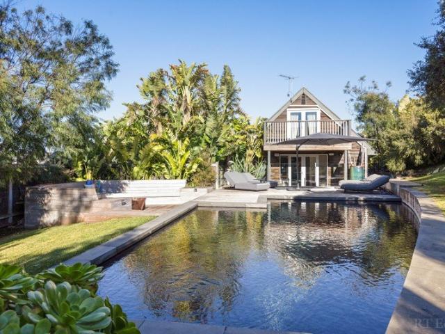 Tranquil Resort Style Family Retreat