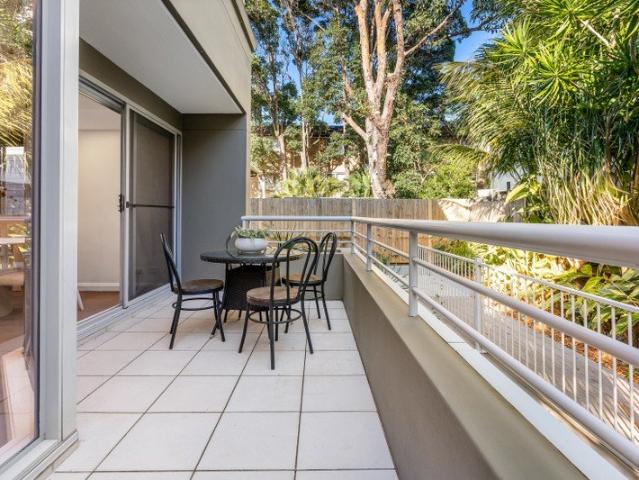 Tranquil Retreat just Seconds from Narrabeen Lakes in Boutique Block of 5!