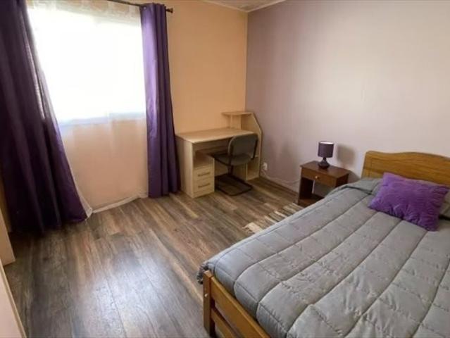 Tranquila Habitación con Baño Privado y Escritorio, Todo Incluido