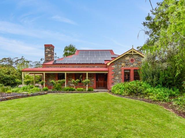 Tranquility and Charm in the prefect setting