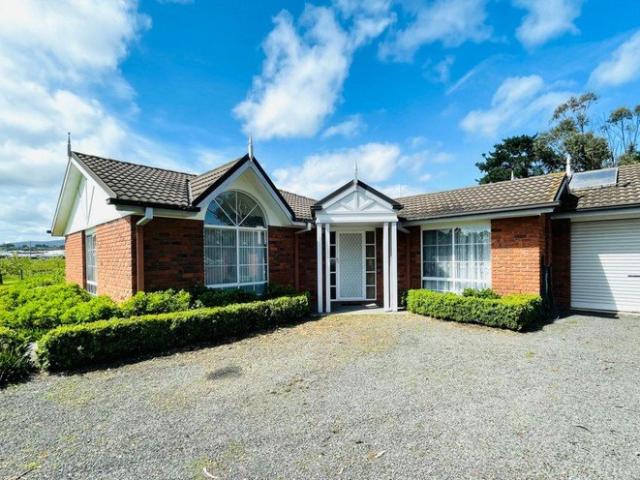 Tranquility Meets Spacious Living Right Here in Hazelwood