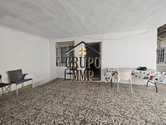 ¡Tranquilidad, Espacio y a un paso del Mar! Tu Nueva Casa en el Grao de Castellón