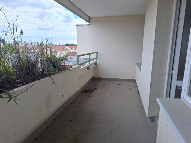 TRAPPES CENTRE – APPARTEMENT T3 RÉNOVÉ AVEC BALCON – PROCHE GARE