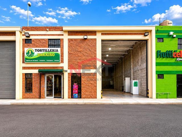TRASPASO DE NEGOCIO EN PRIVADAS DEL REY