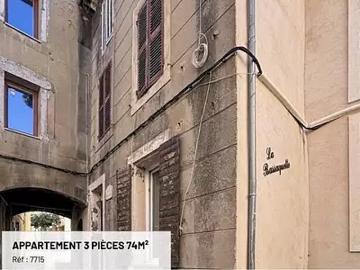Trets 13530 Achat / Vente appartement 3 pièces t3 au dernier étage cave