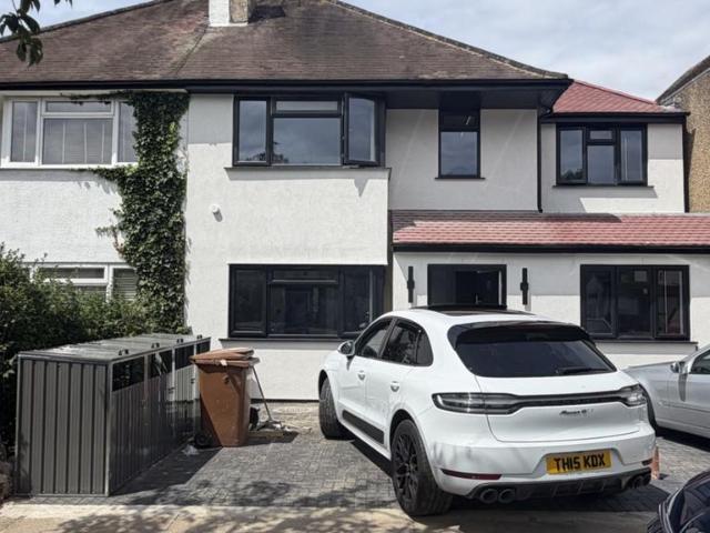 Treve Avenue, Harrow on the Hill, HA1 Property to rent £1,096 pcm £253 pw